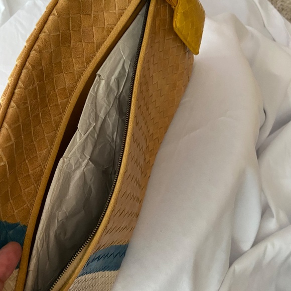 Bottega Veneta Clutch - Picture 3 of 5